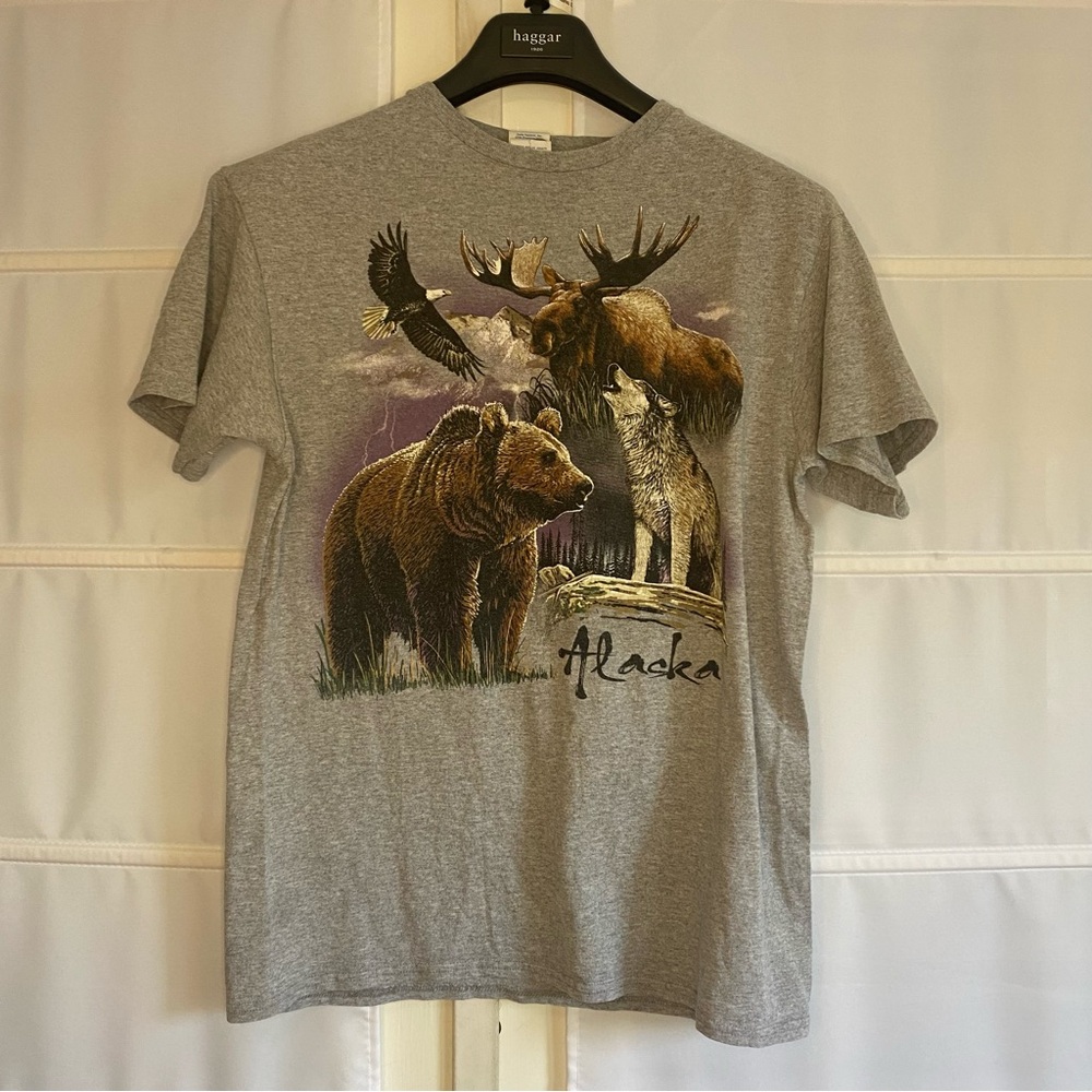 DELTA Pro Weight Vintage Alaska Graphic Tee